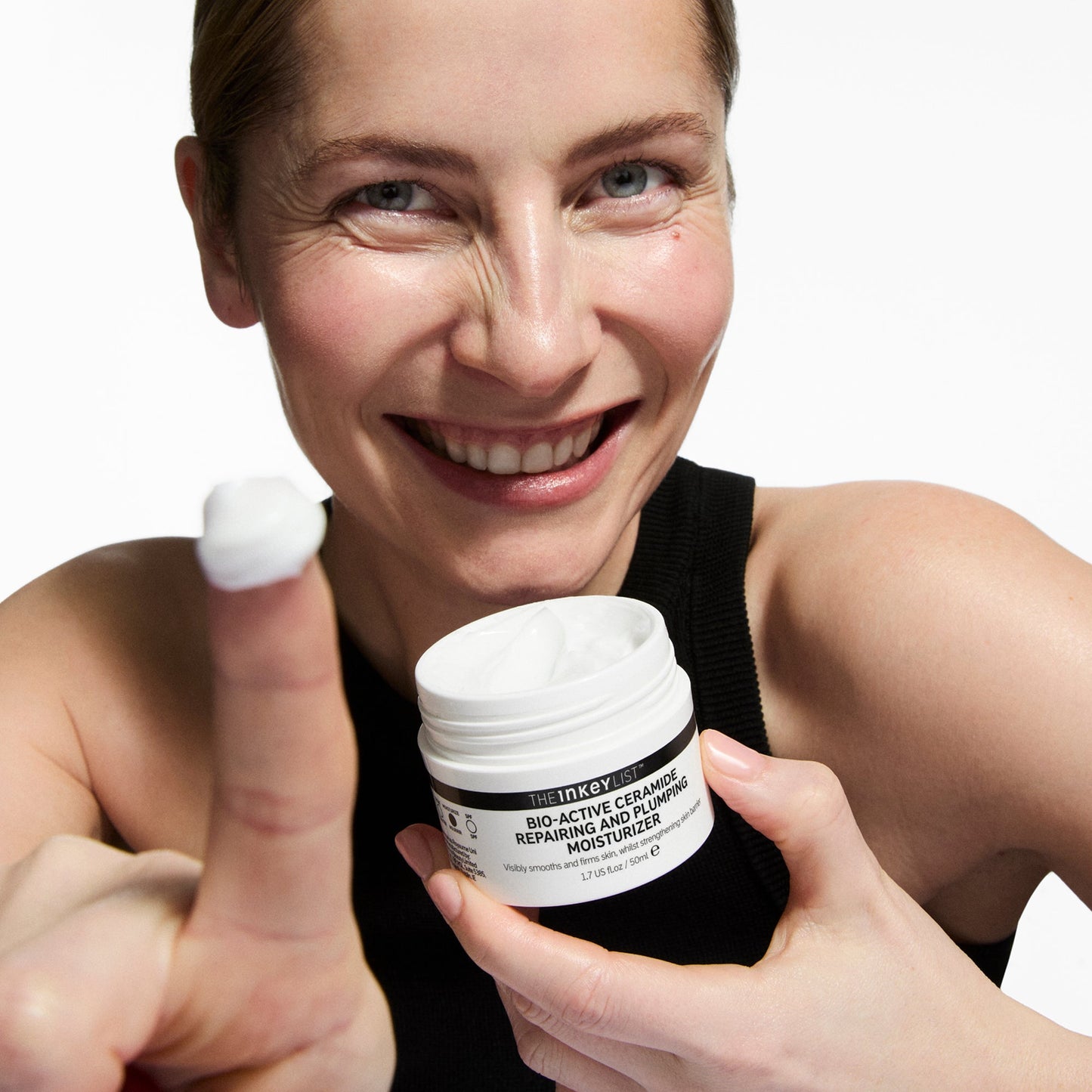 bio-active-ceramide-moisturizer-duo-z9 Bio-Active_Model_2000x2000_7b381857-d412-4a9c-beec-0c29b7cc157b.jpg